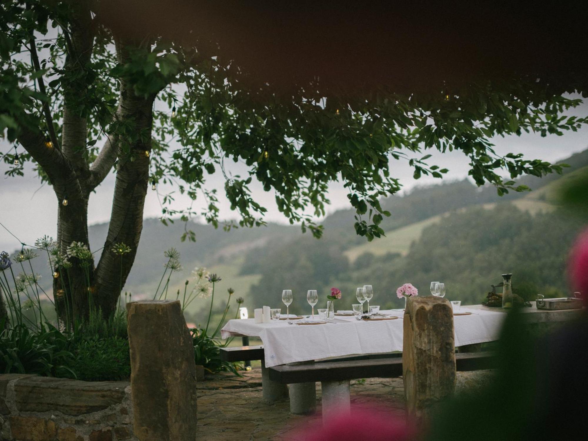 Hotel Nafarrola - Gastronomy & Wine (Adults Only) Bermeo Luaran gambar